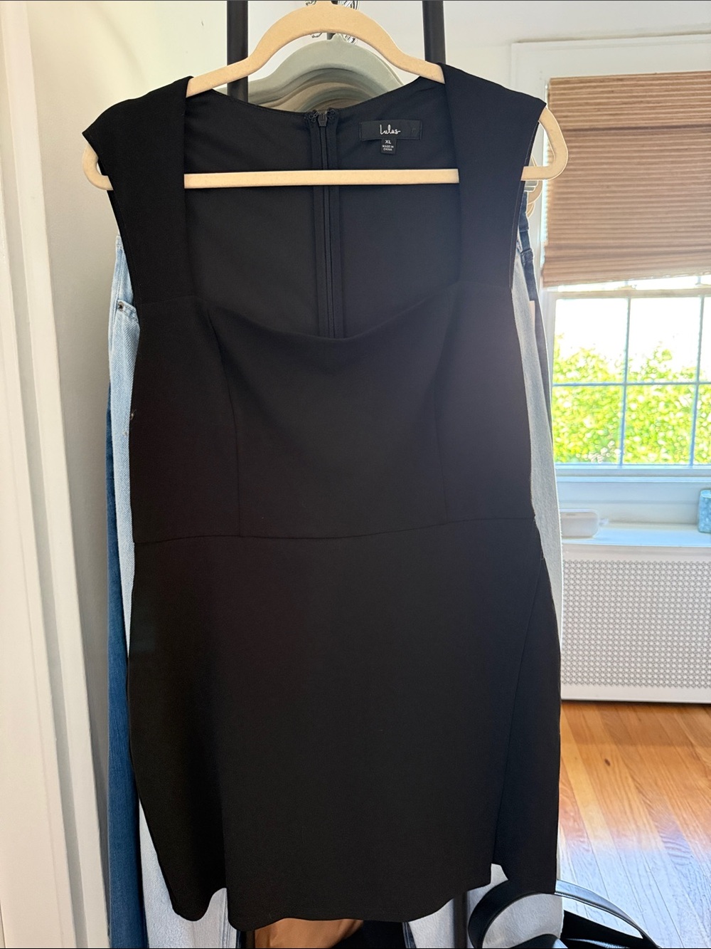Lulu's Black Square-Neck Sleeveless Mini Dress